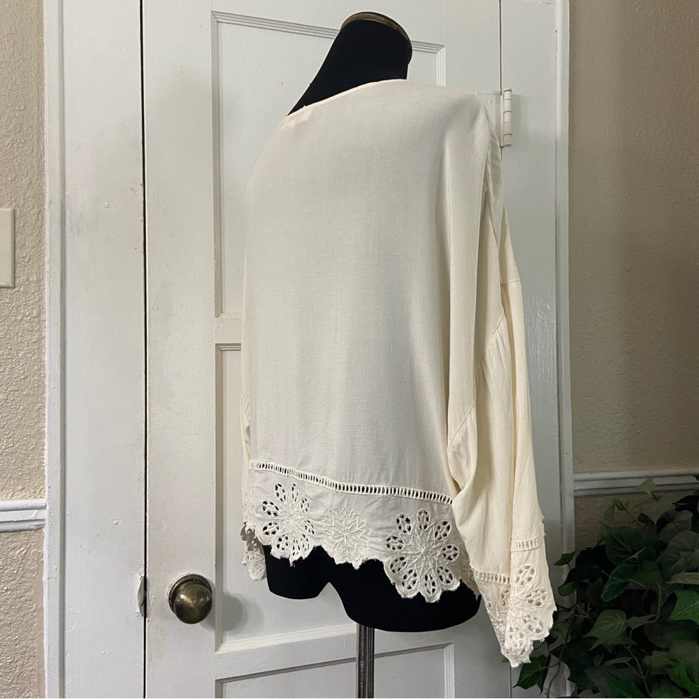 Sundance Eyelet One Button Closure 3/4 Wide Sleeve Cardigan - Picture 8 of 14